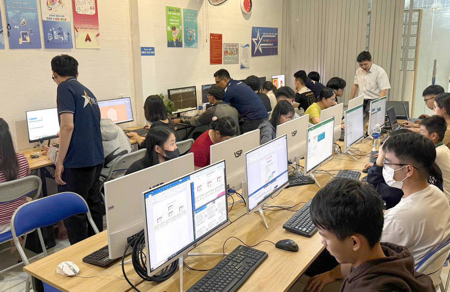 Mục Tiêu Cốt Lõi Của Khóa Học AI Cho Giáo Viên