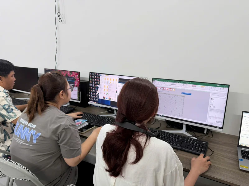 Đội ngũ giảng viên chuyên gia và phương pháp giảng