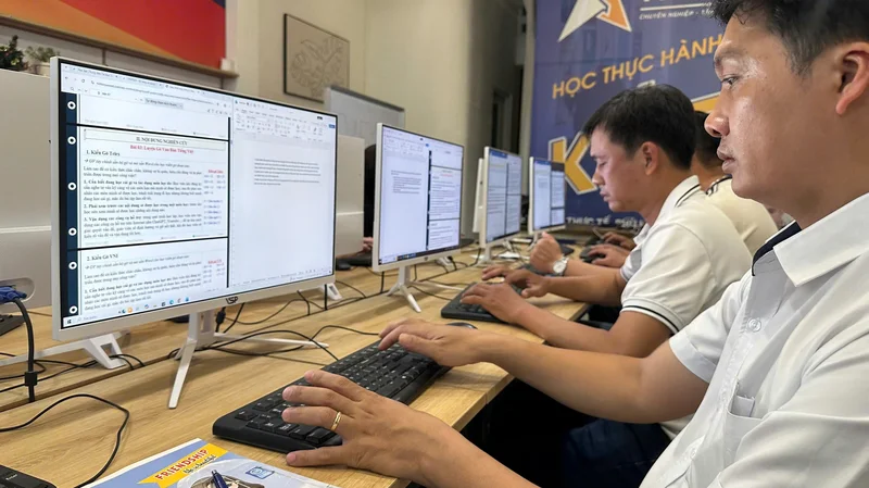 Thông tin liên hệ và đăng ký khóa học