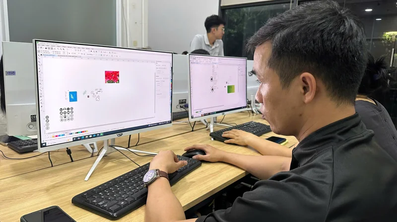 Đội Ngũ Giảng Viên Chuyên Nghiệp