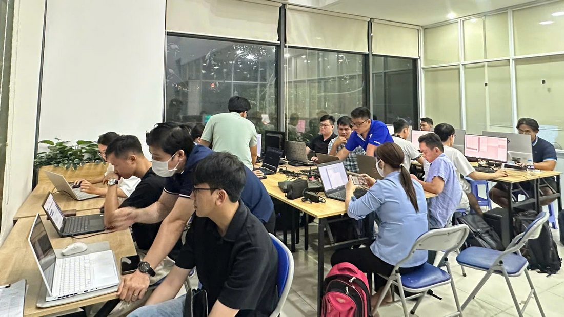 Đối Tượng Phù Hợp Của Khóa Học Xây Dựng Ứng Dụng Với AI Lập Trình Vibe Coding